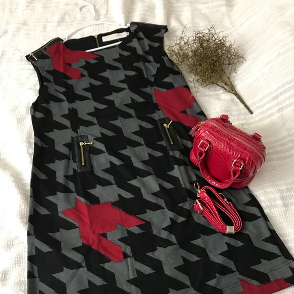 Final Drop - Houndstooth Dress and Mini Satchel - Picture 6 of 8